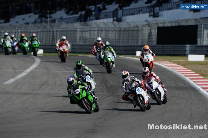 KenanSofuoglu-Almanya-Nurburgring-WSS-2012-024