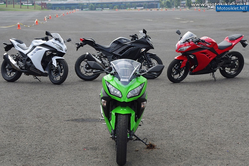 Yeni-KawasakiNinja250R-2013Model-044