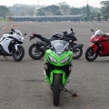 Yeni-KawasakiNinja250R-2013Model-048