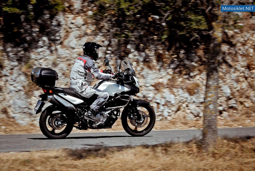 Suzuki-V-Strom650ABS-2012-012