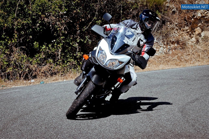 Suzuki-V-Strom650ABS-2012-023