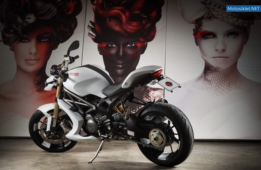 DucatiMonster-1100EvoBulgari-by-Vilner-016