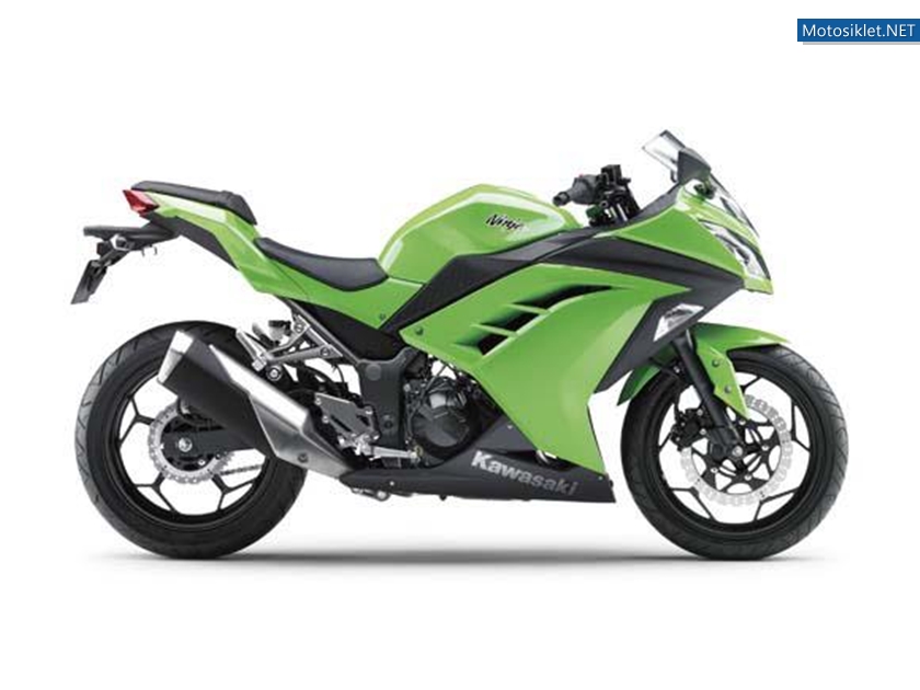 2013-KawasakiNinja-250R-016