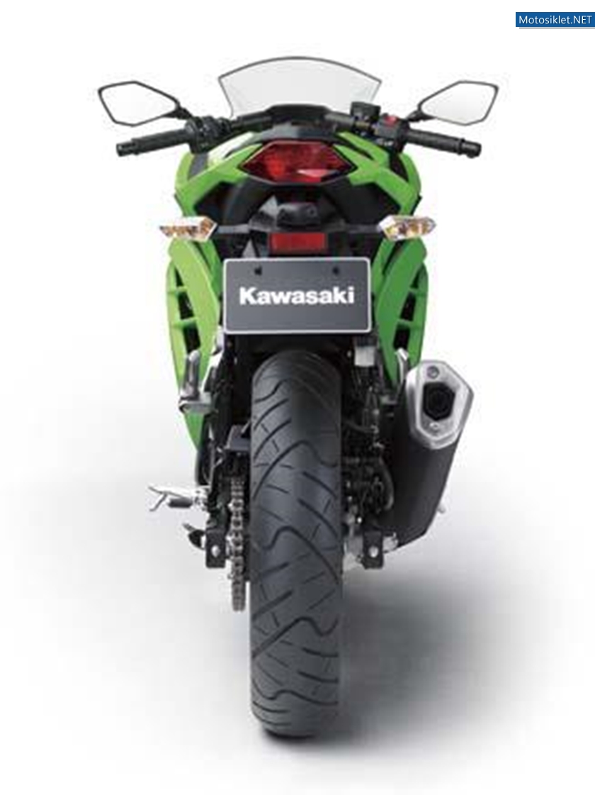 2013-KawasakiNinja-250R-023