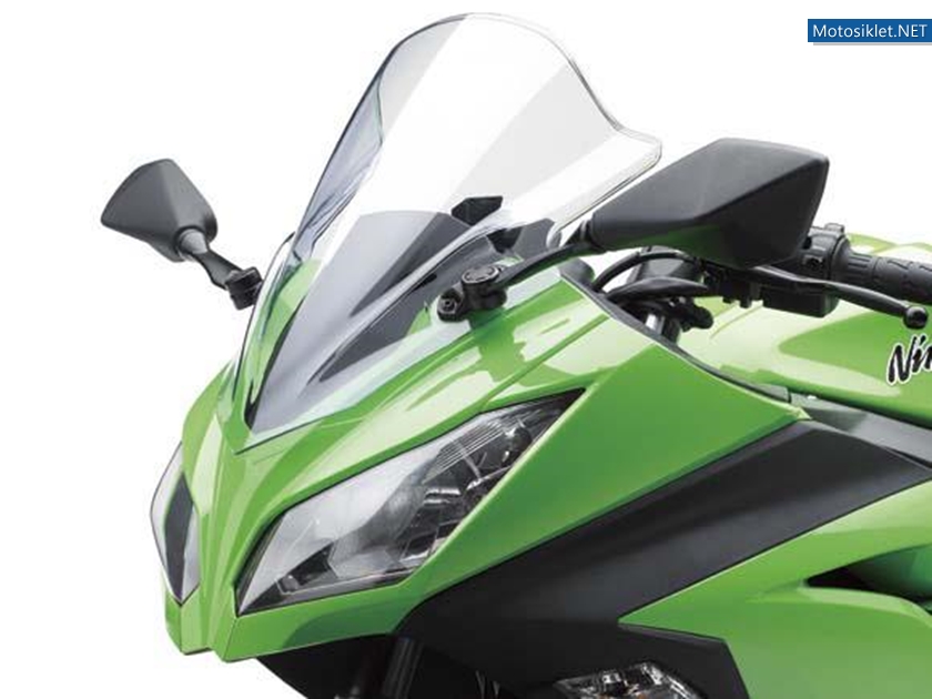 2013-KawasakiNinja-250R-026