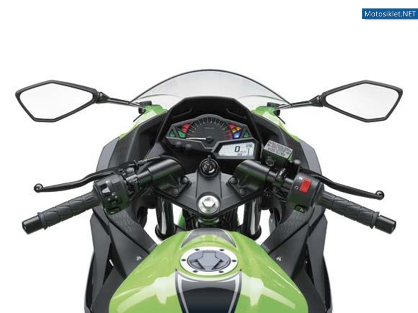 2013-KawasakiNinja-250R-033
