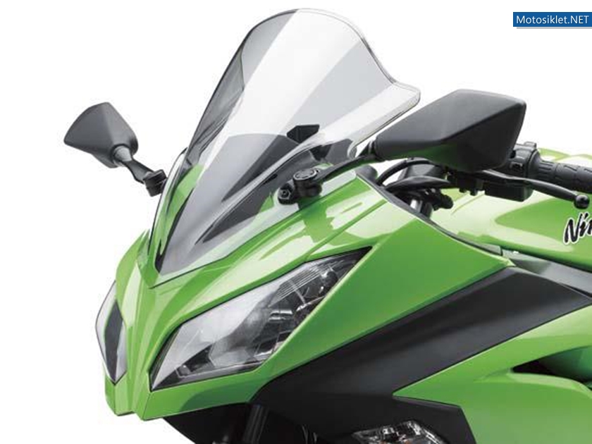 2013-KawasakiNinja-250R-056