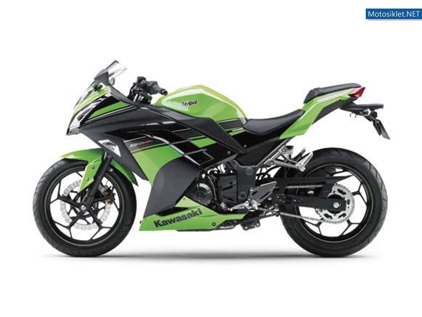 2013-KawasakiNinja-250R-058