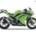 2013-KawasakiNinja-250R-016