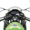 2013-KawasakiNinja-250R-017