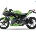 2013-KawasakiNinja-250R-058