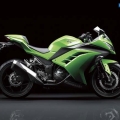 2013-KawasakiNinja-250R-076