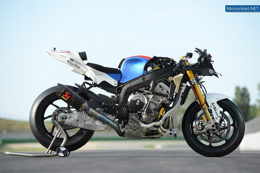 BMWS1000RR-WSBKTeamBmw-016