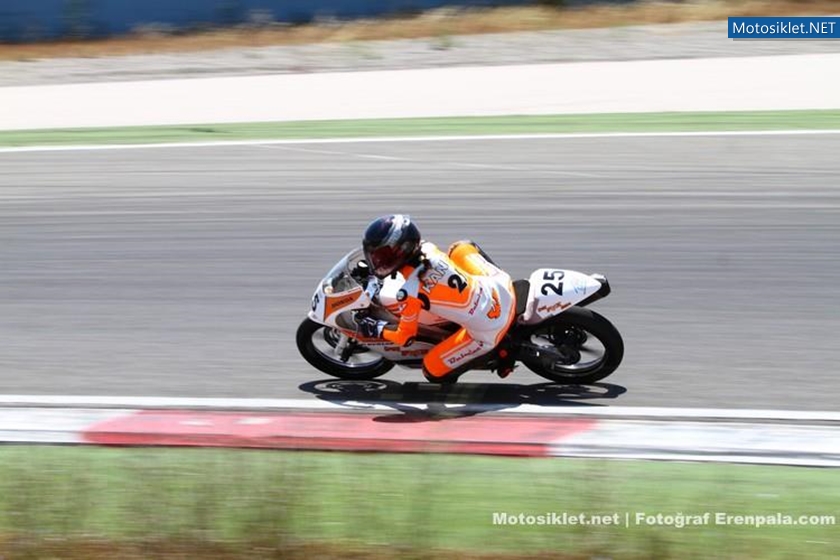 Motosiklet-PistSampiyonasi-3.Ayak-04-050