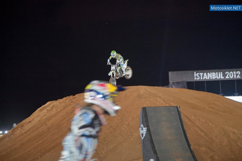 RedBull-XFighters-istanbul-2012-008