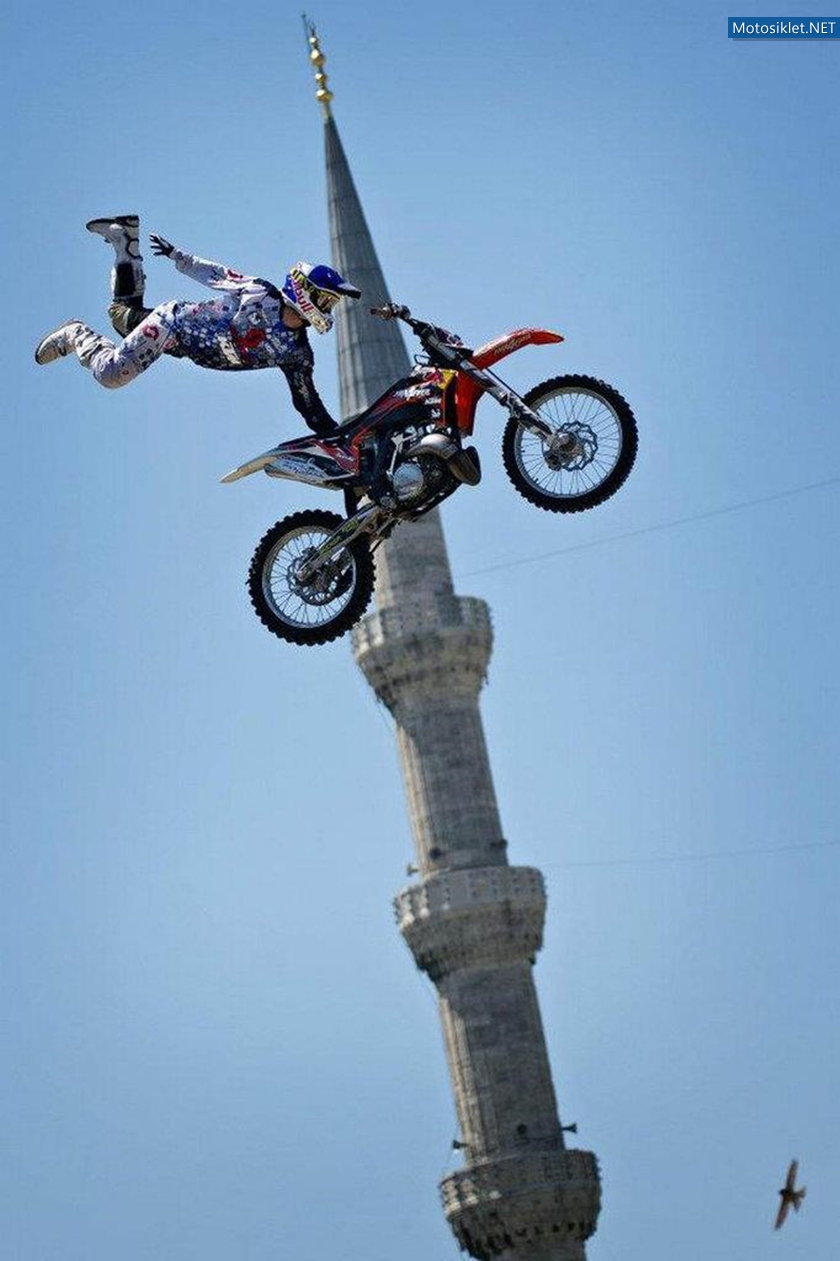 RedBull-XFighters-istanbul-2012-035