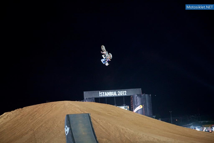 RedBull-XFighters-istanbul-2012-037