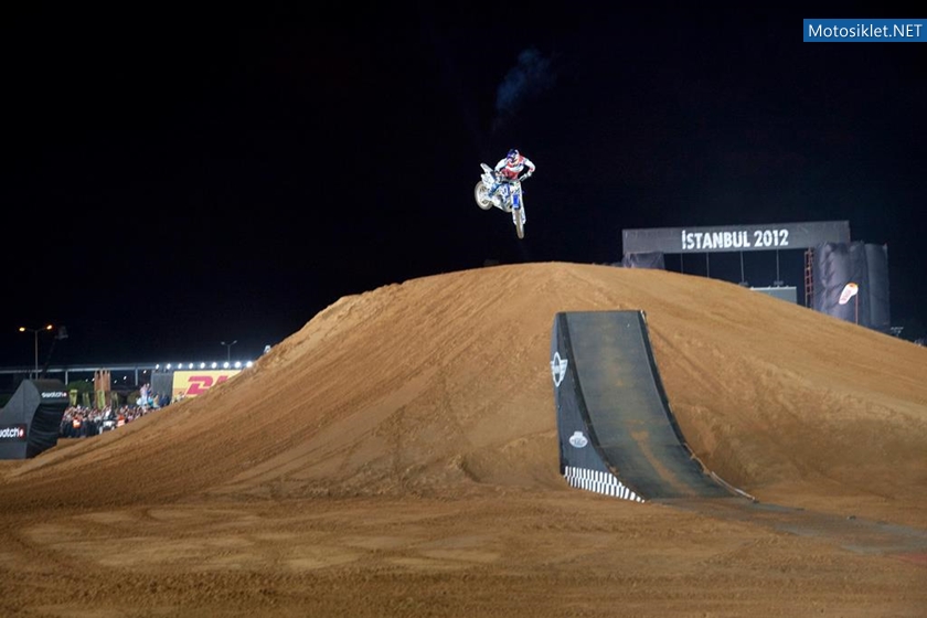 RedBull-XFighters-istanbul-2012-046