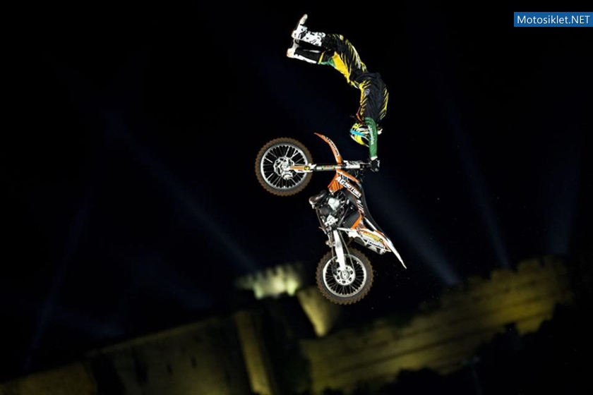 RedBull-XFighters-istanbul-2012-051