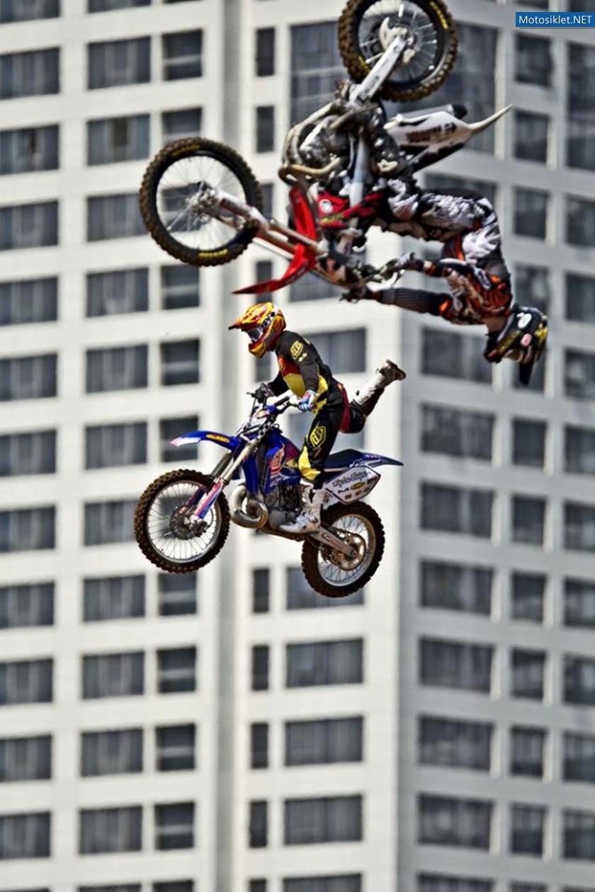 RedBull-XFighters-istanbul-2012-059