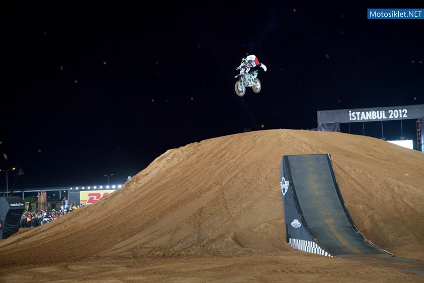 RedBull-XFighters-istanbul-2012-086
