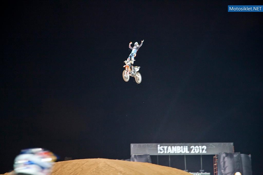 RedBull-XFighters-istanbul-2012-101