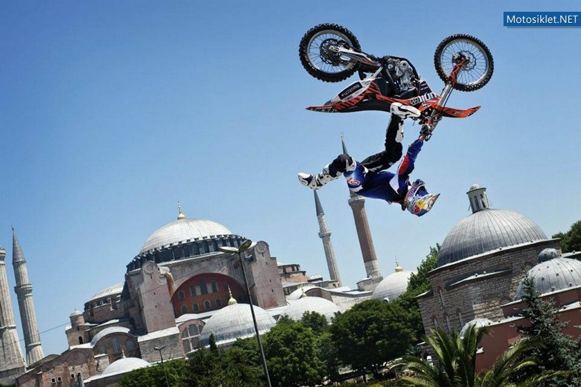 RedBull-XFighters-istanbul-2012-102