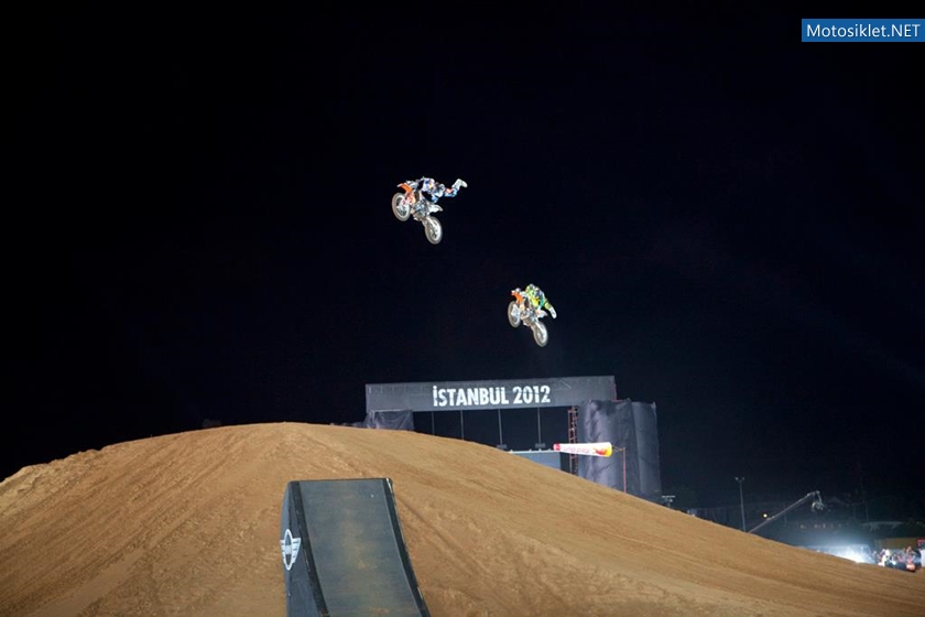RedBull-XFighters-istanbul-2012-118
