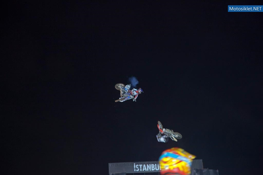 RedBull-XFighters-istanbul-2012-120