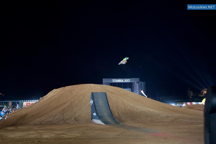 RedBull-XFighters-istanbul-2012-128