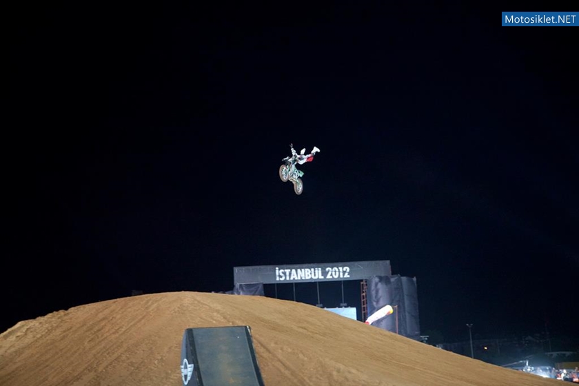 RedBull-XFighters-istanbul-2012-133