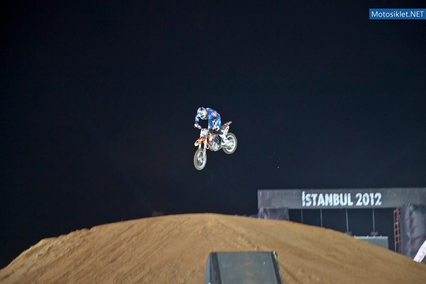 RedBull-XFighters-istanbul-2012-156