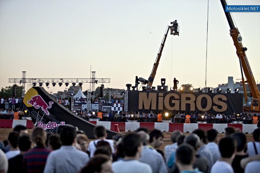 RedBull-XFighters-istanbul-2012-185