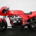 Ozel-uretim-Ferrari-motosiklet-009