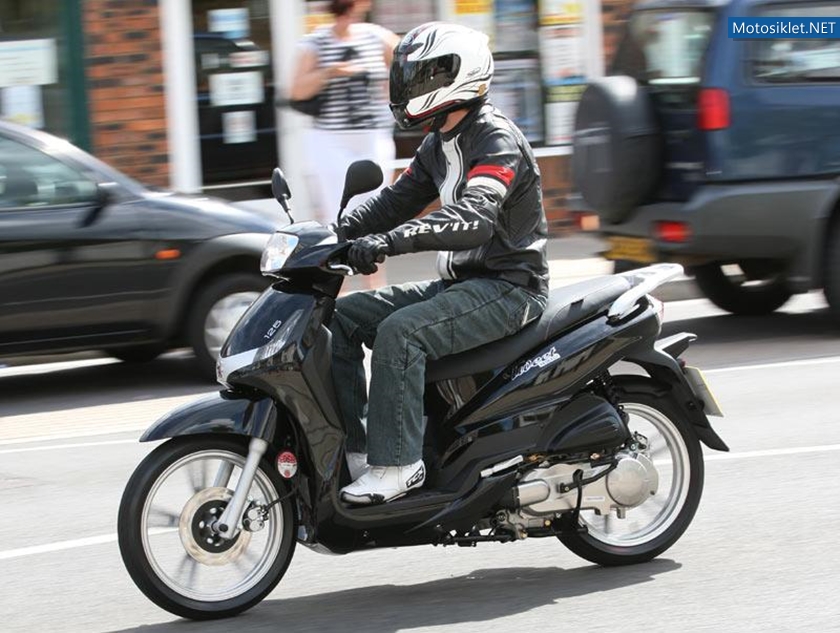 Peugeot-Tweet-Scooter-151cc-008