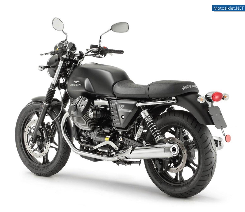 Moto-Guzzi-V7-Stone-2012-033