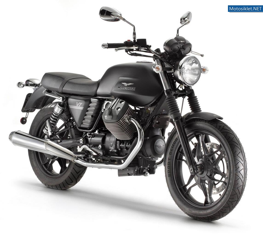 Moto-Guzzi-V7-Stone-2012-042