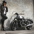 Moto-Guzzi-V7-Stone-2012-003