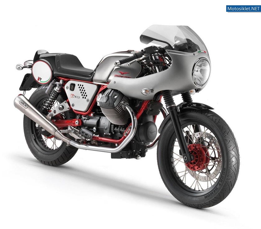 Moto-GuzziV7-Racer-2012-004