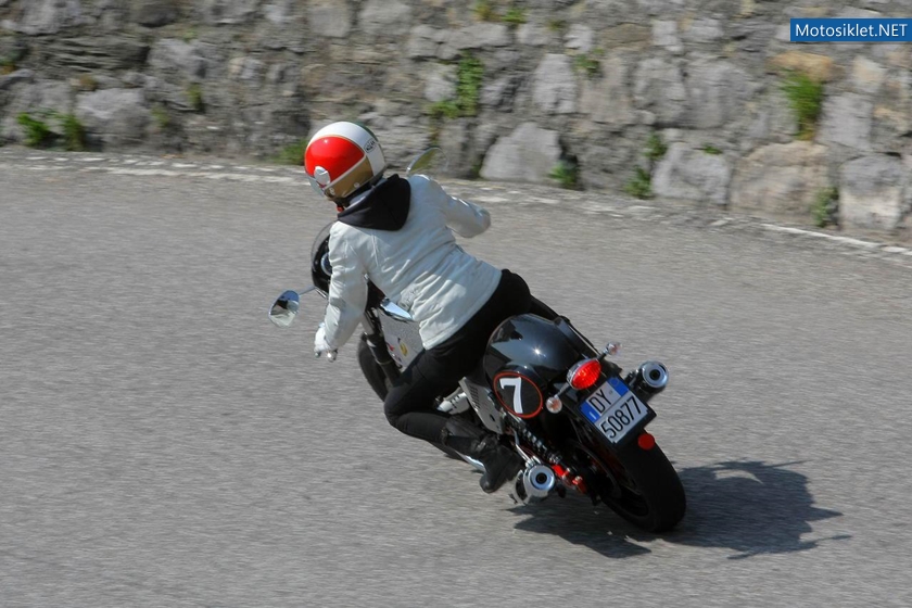 MotoGuzziV7-Gamma-2012-007