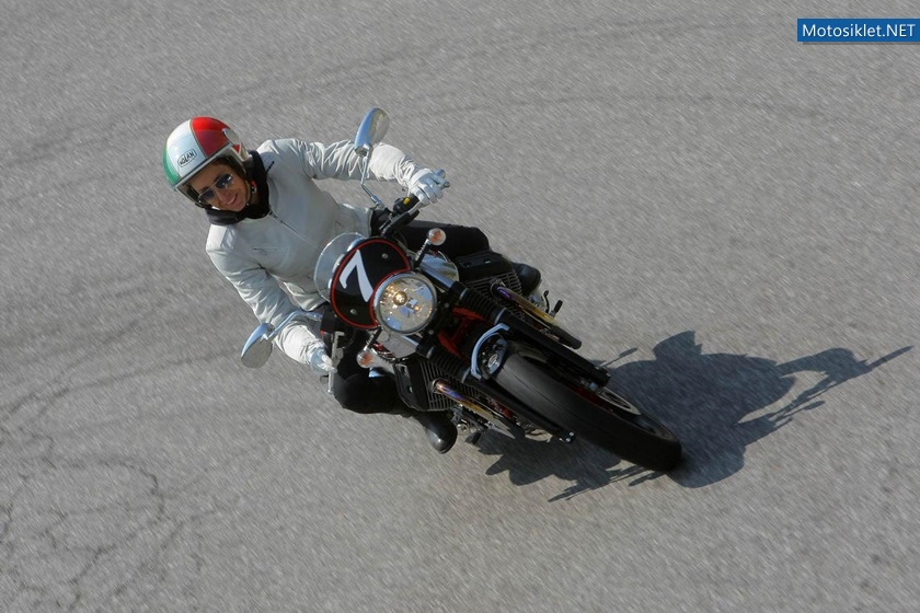 MotoGuzziV7-Gamma-2012-008