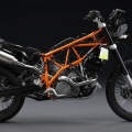 KTM-990-Adventure-2012-002