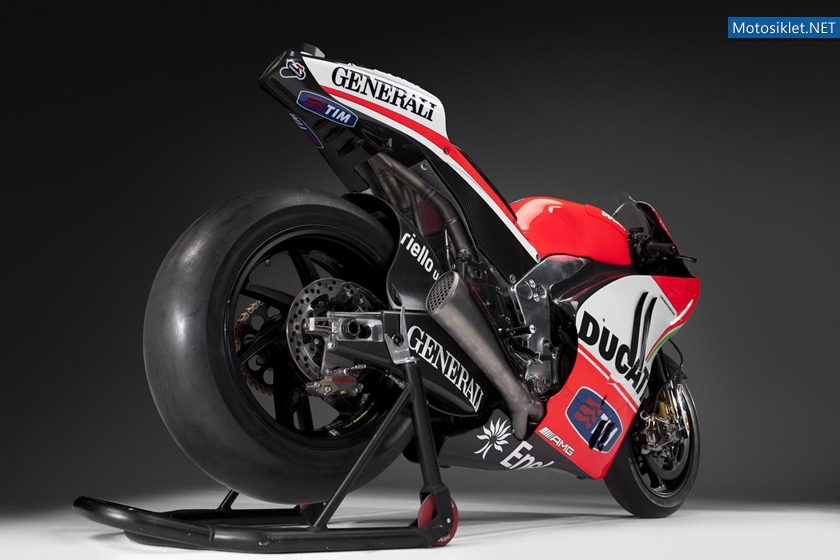 Ducati-Desmosedici-GP12-015