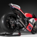 Ducati-Desmosedici-GP12-015