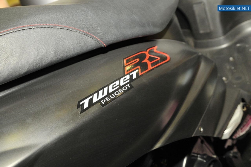 PeugeotScooter-2012-001