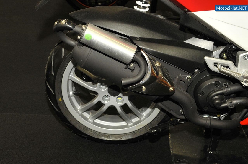 PeugeotScooter-2012-017