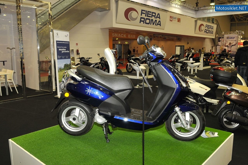 PeugeotScooter-2012-018