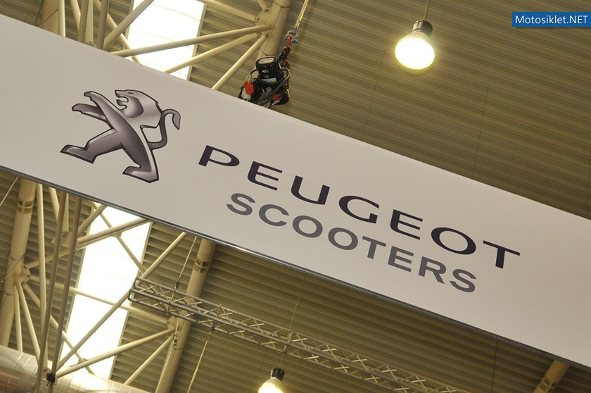 PeugeotScooter-2012-024