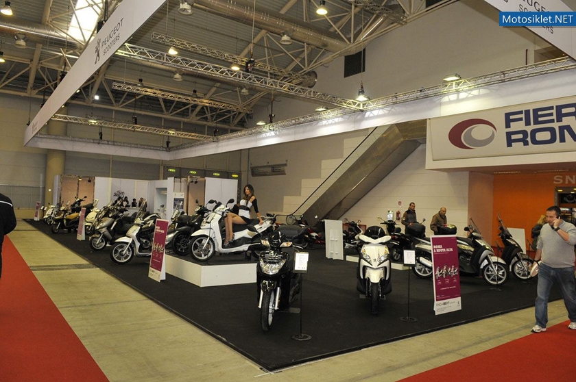 PeugeotScooter-2012-042