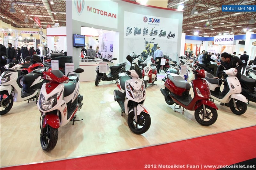 2012MotosikletFuari-SYM-MotoranStandi-002